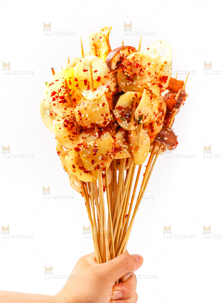 手拿钵钵鸡食材