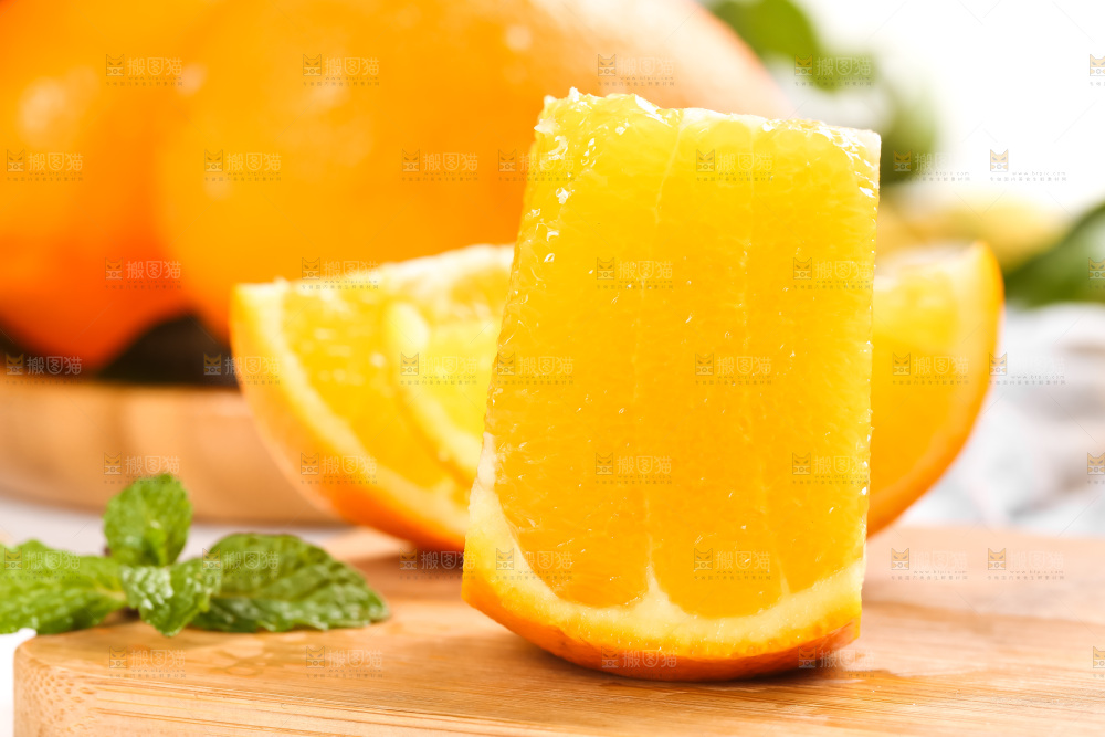 木板上的长虹脐橙
