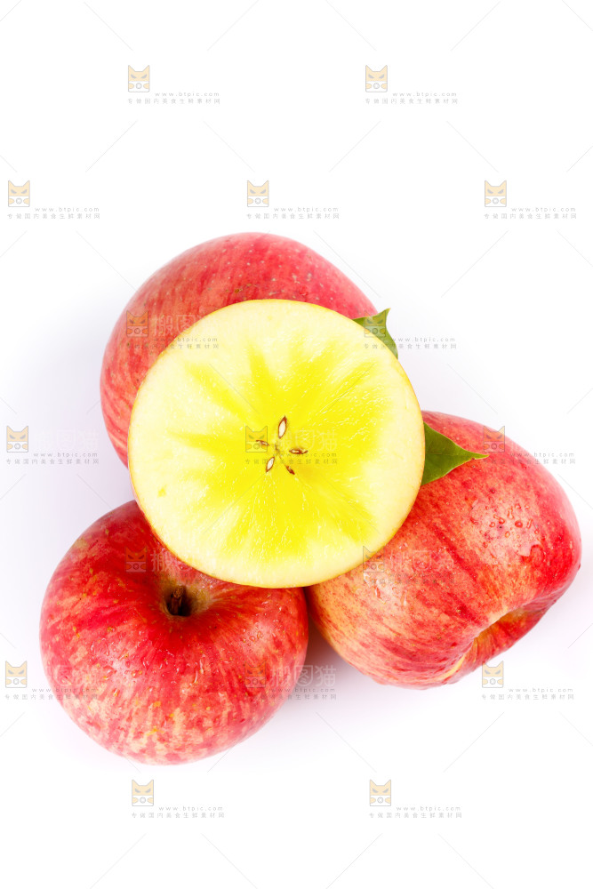 白底上放着阿克苏冰糖心苹果