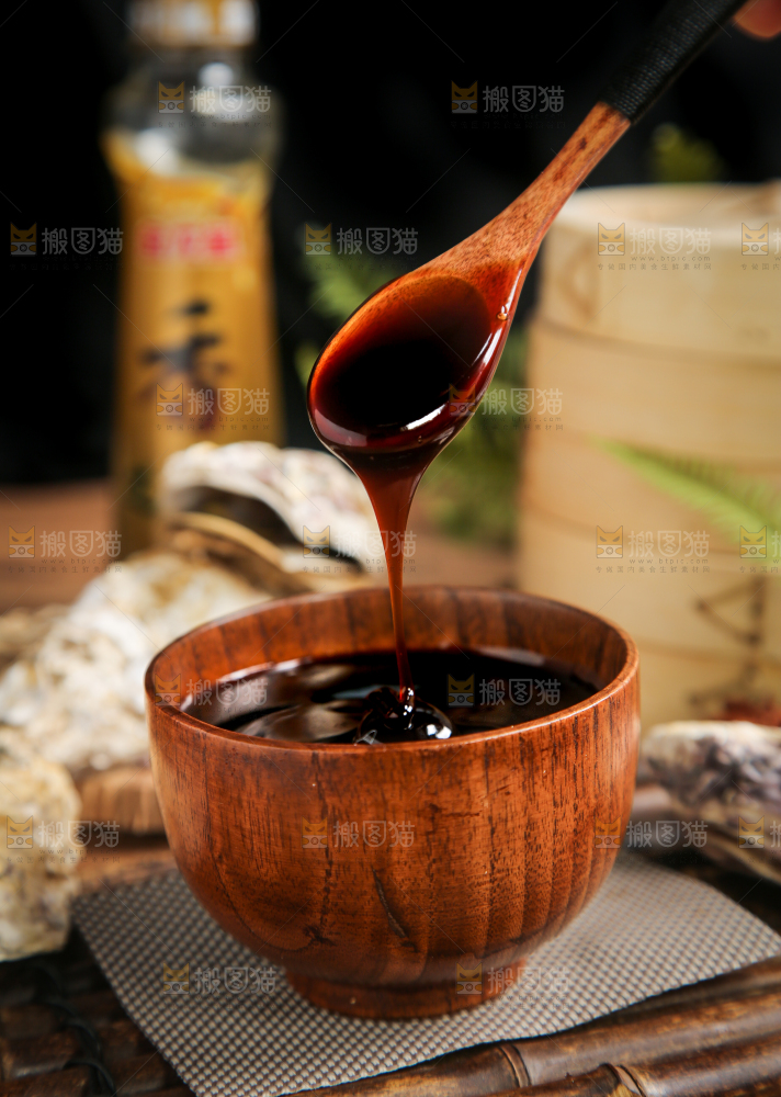 盘子里装着老陈醋