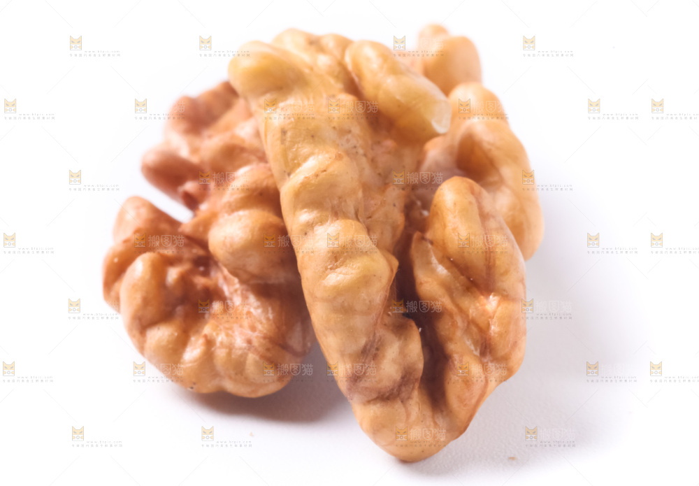 白底上的新疆核桃