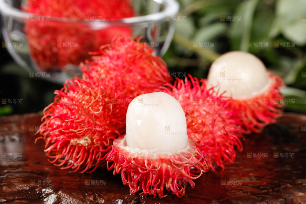 深底上的海南红毛丹