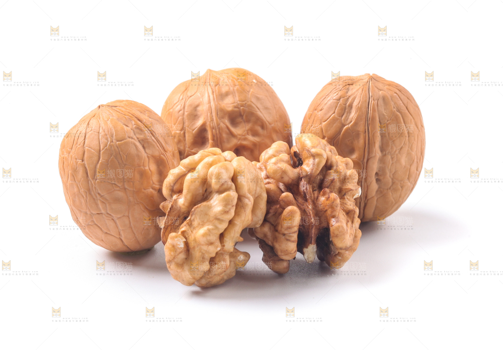 白底上放着新疆核桃