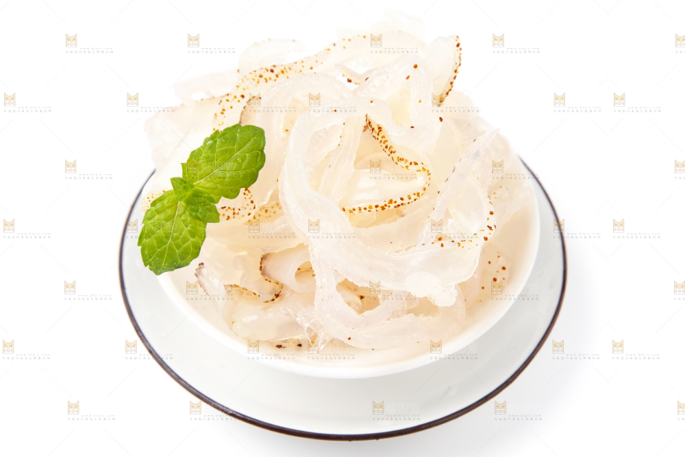 白底上的白花海蜇丝