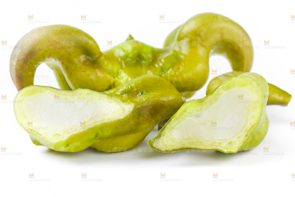 白底上放着洪湖菱角