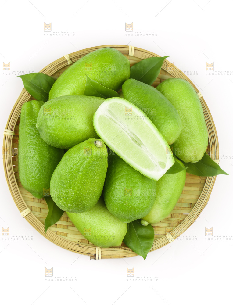 篮子里的香水青柠檬