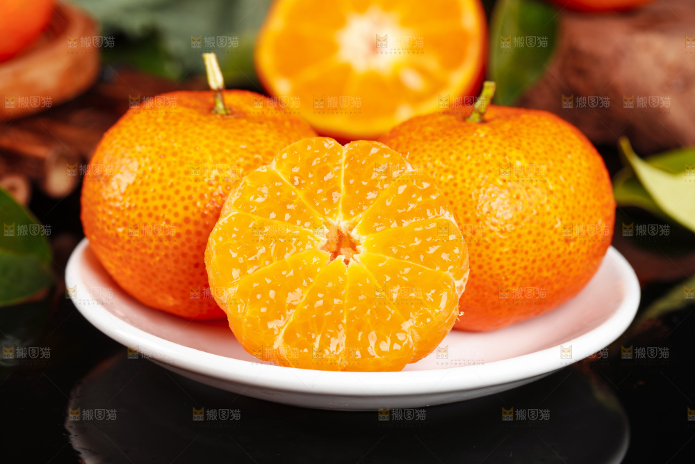 盘子里的黄岩砂糖橘