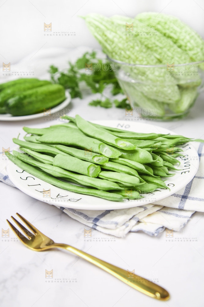 盘子里的四季豆