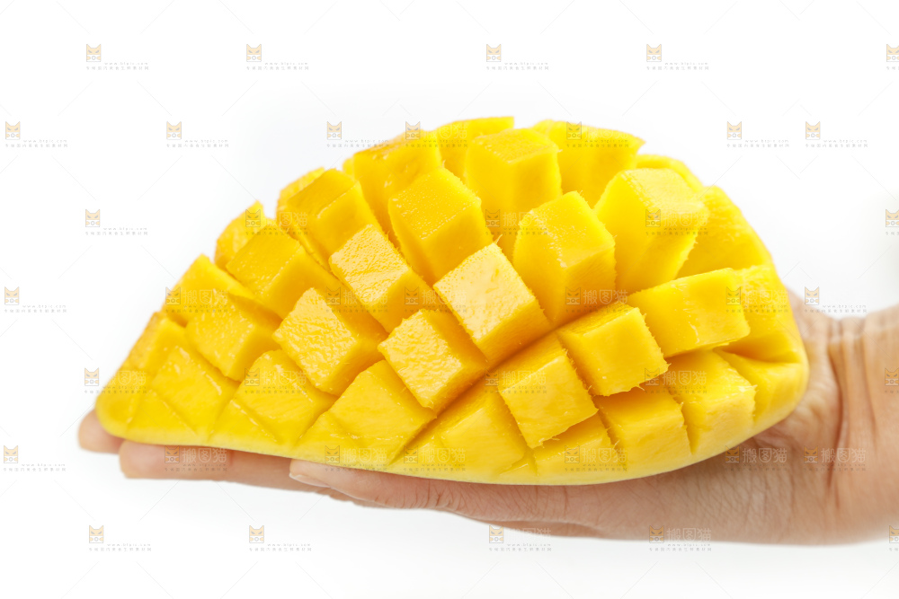 手里拿着金煌芒