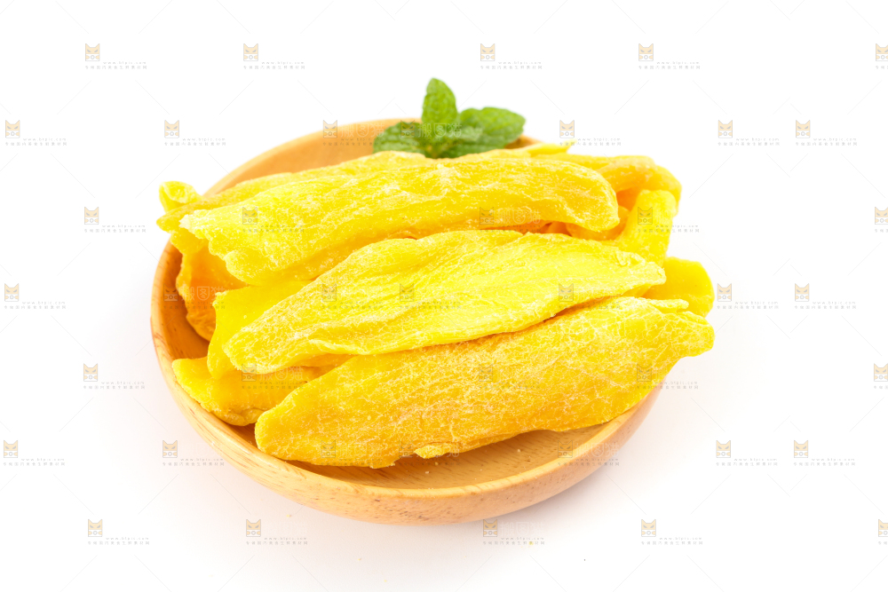 盘子里装着芒果片