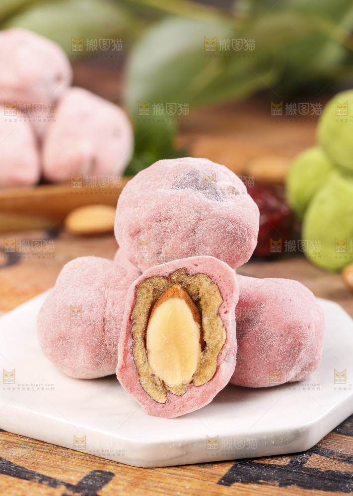 石板上的草莓味奶枣