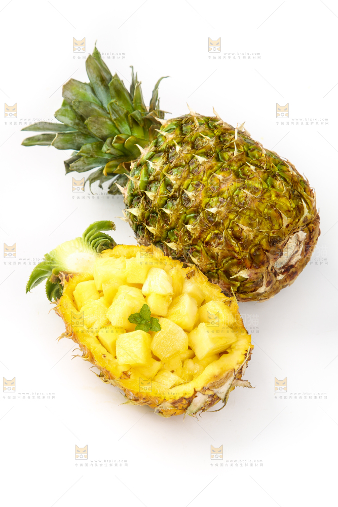 白底上的海南金钻凤梨