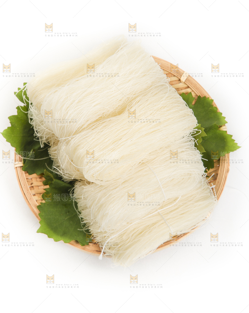 竹篮里放着粉丝