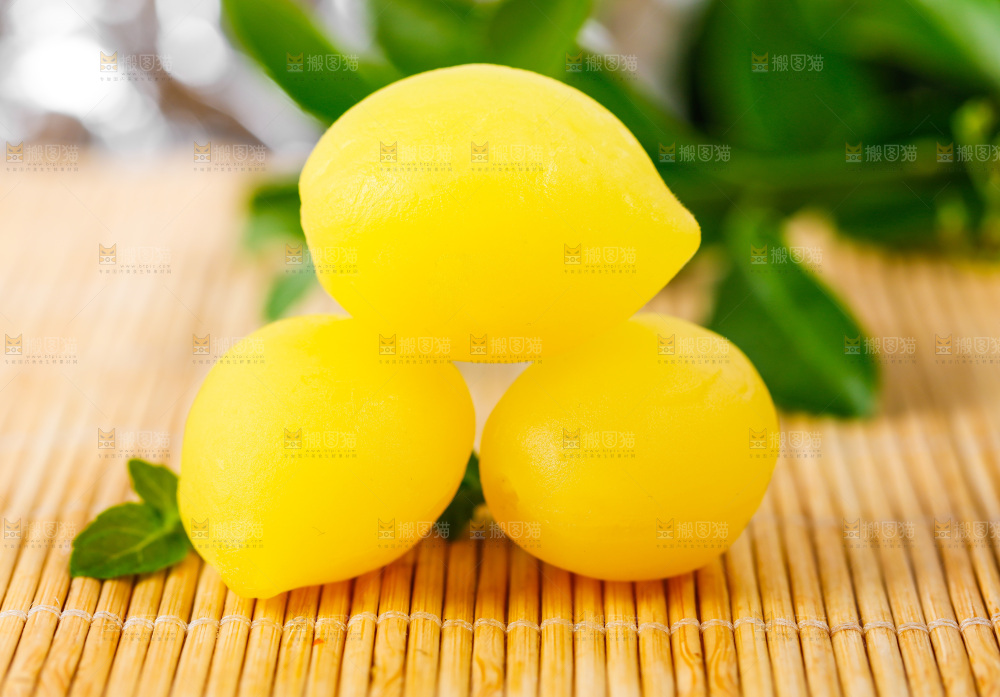 木底上的潮汕黄橄榄