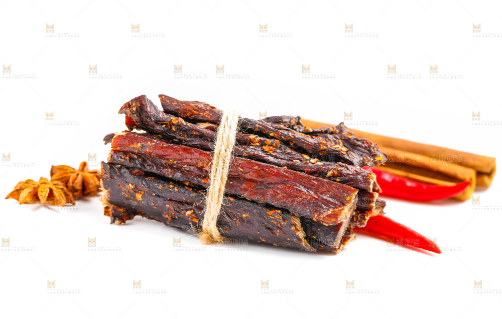 白底上的牛肉条