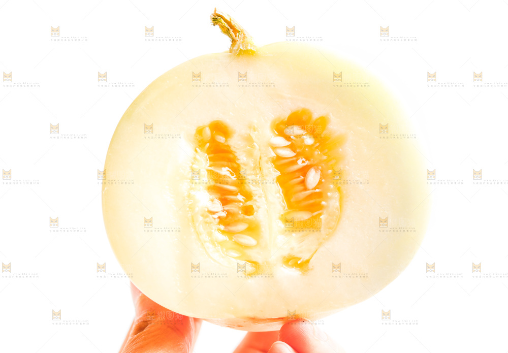 手拿阎良甜瓜