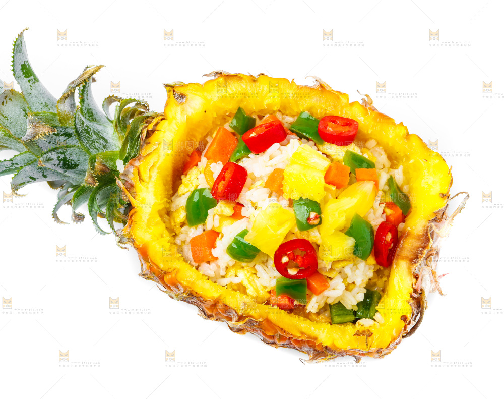 白底上的菠萝饭