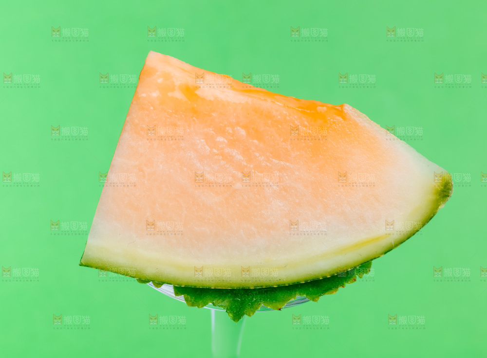 浅底上的哈密瓜