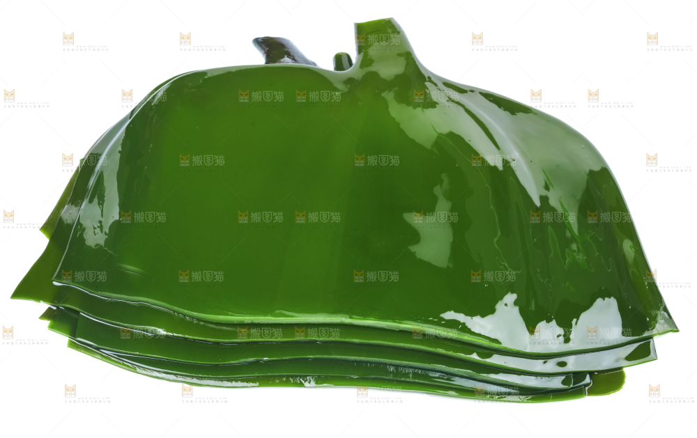 白底上摆放着海带头