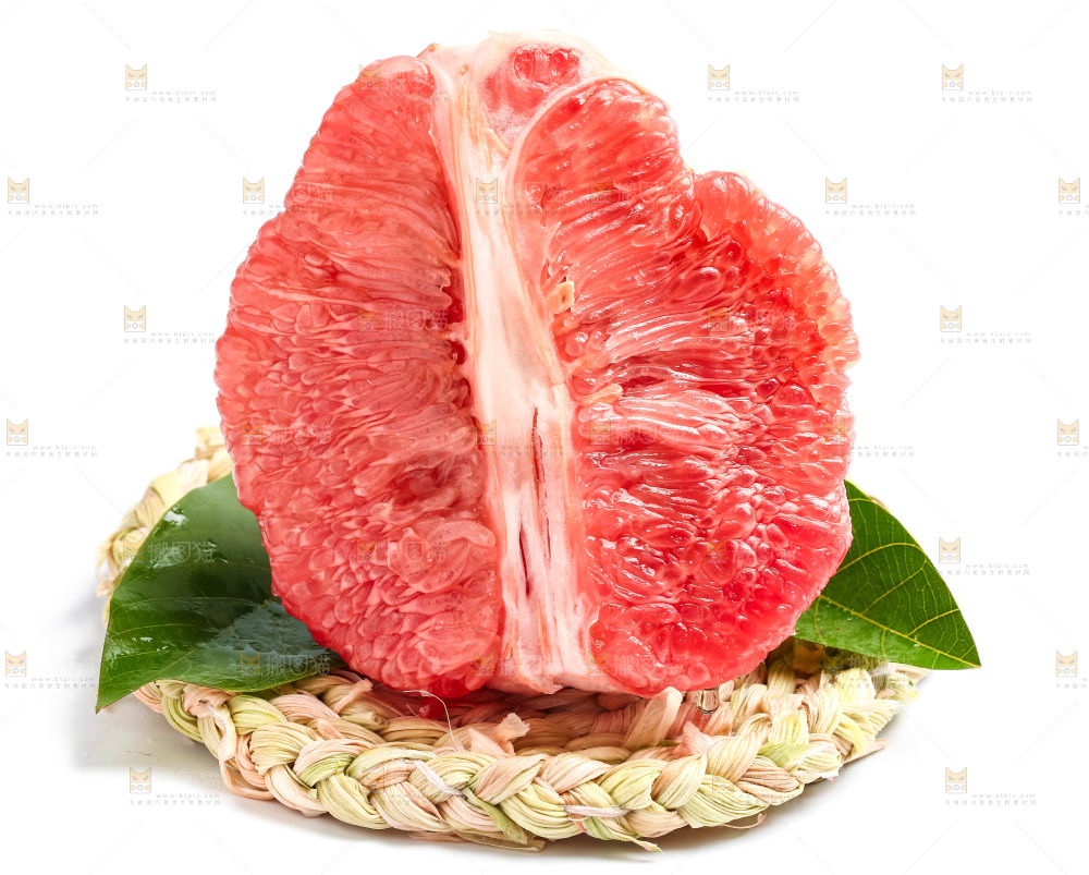 白底上放着红心蜜柚