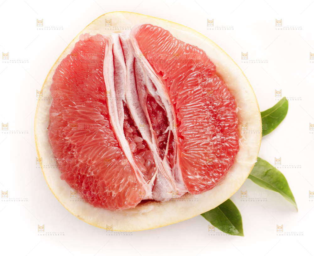 白底上一堆红心柚子