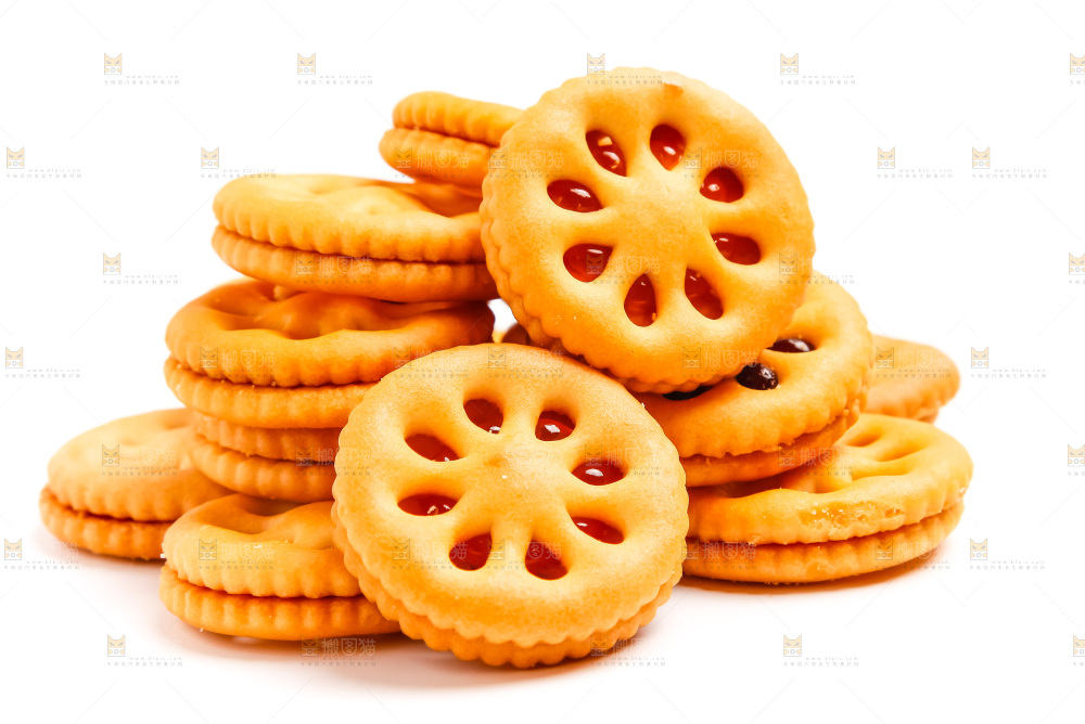 白底上放着果酱夹心饼