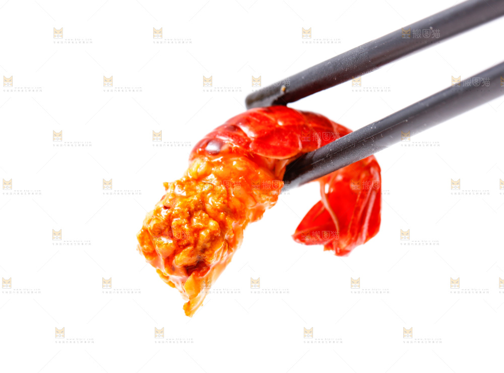 筷子上夹着龙虾尾