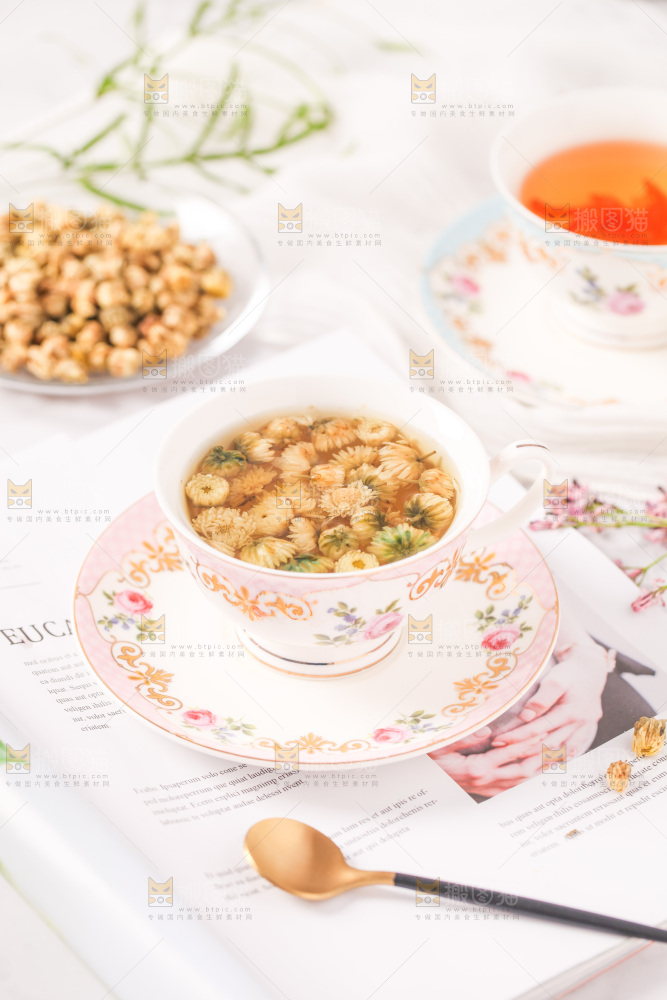 一杯胎菊花茶