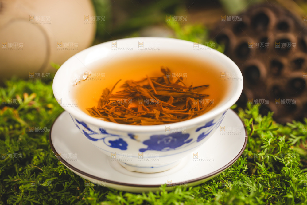 一杯毛尖