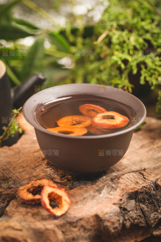 山楂干泡水