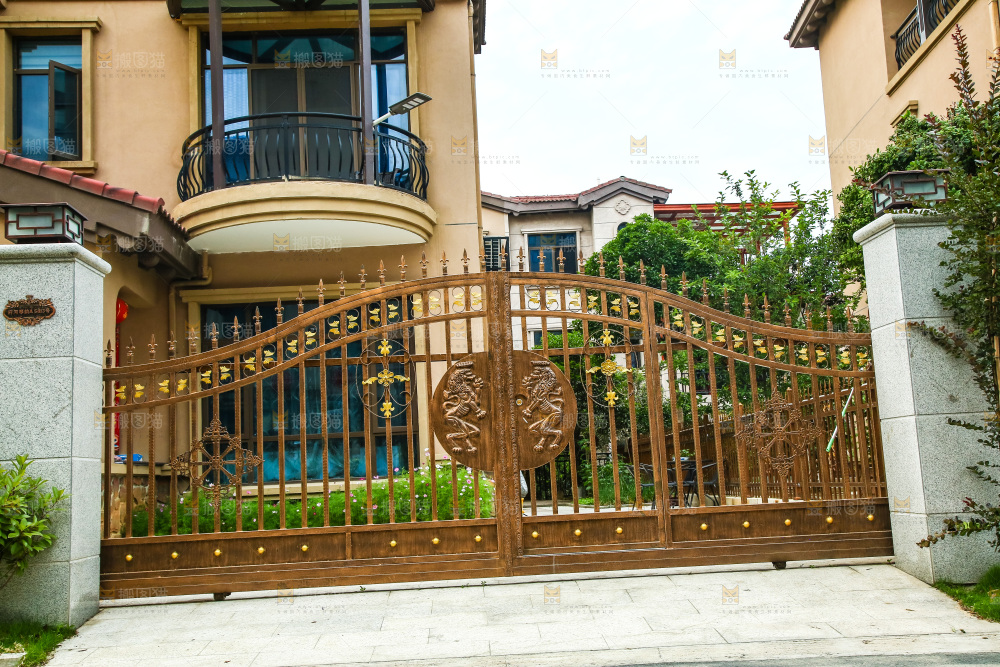 别墅大门