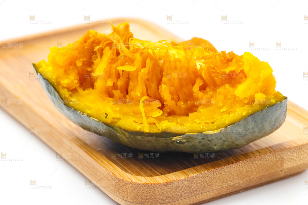 木盒里装着贝贝南瓜