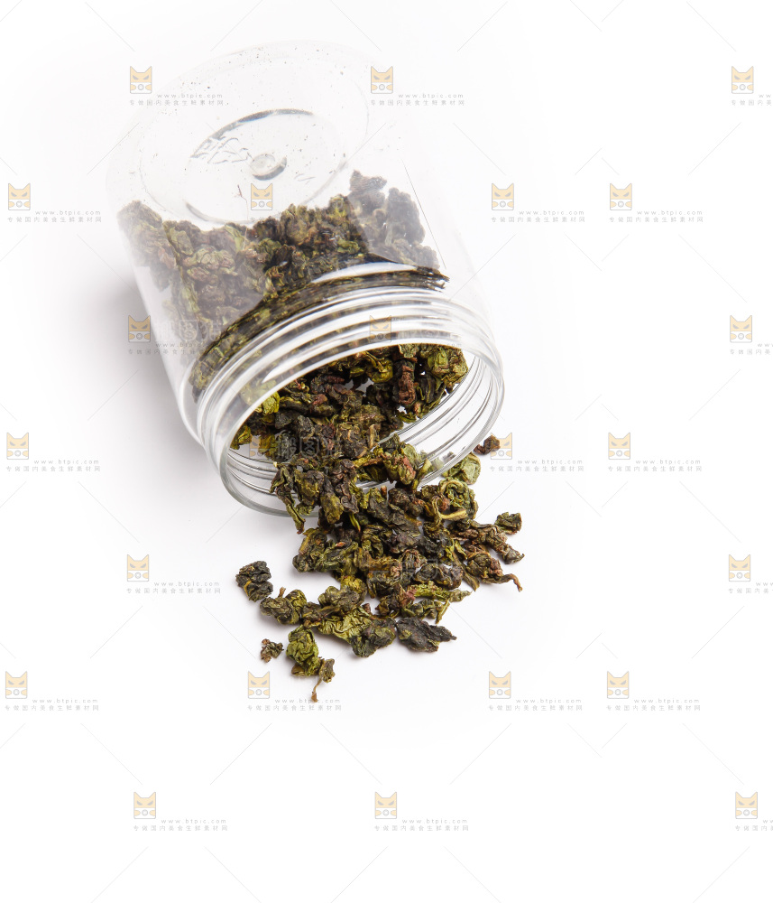 瓶子里装着乌龙茶