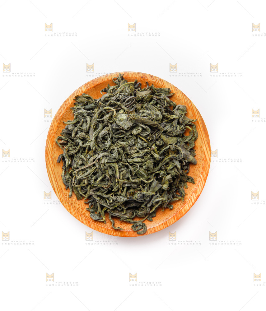 碟子里装着茶叶