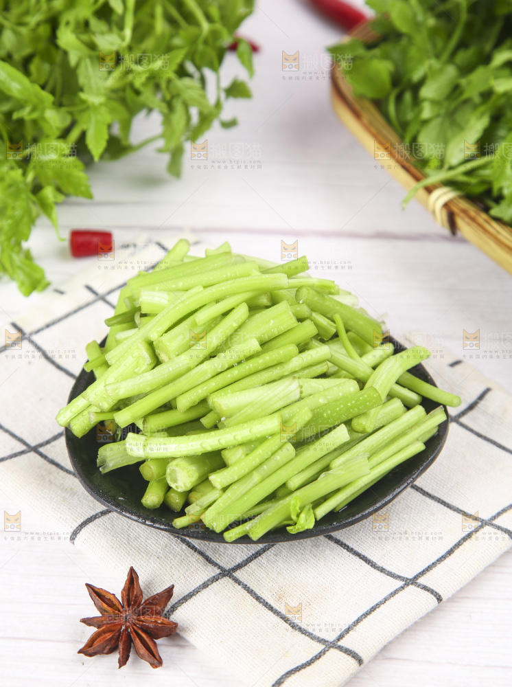 一盘水芹菜