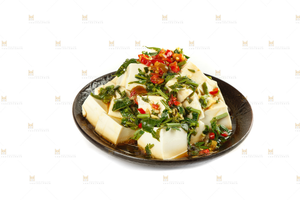 一盘香椿拌豆腐