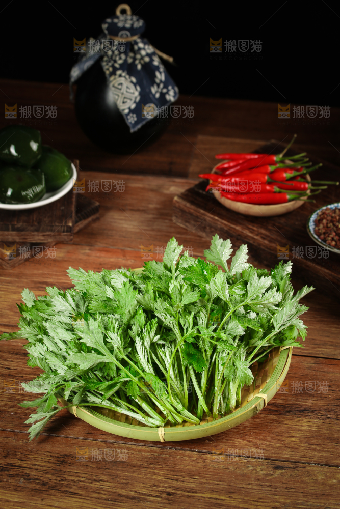 一篮新鲜艾叶