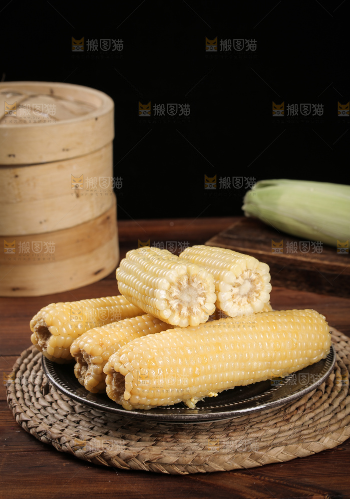 一盘东北白糯玉米