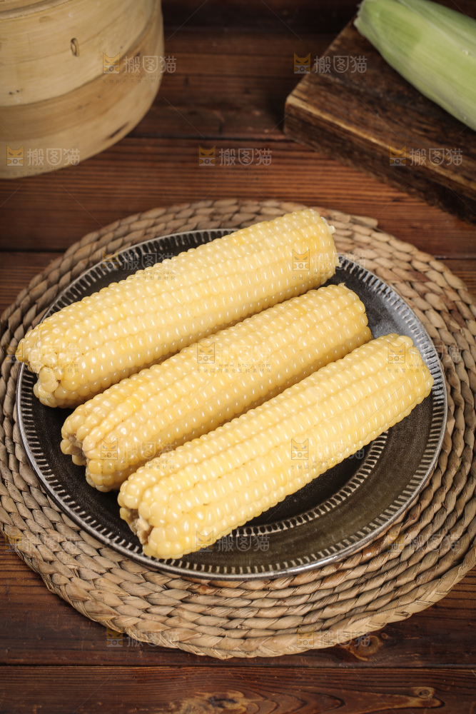 一盘东北白糯玉米