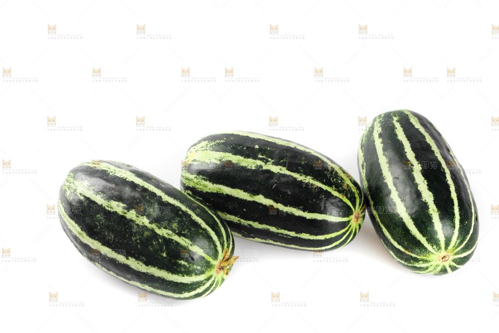 白底上放着一堆博洋9号甜瓜