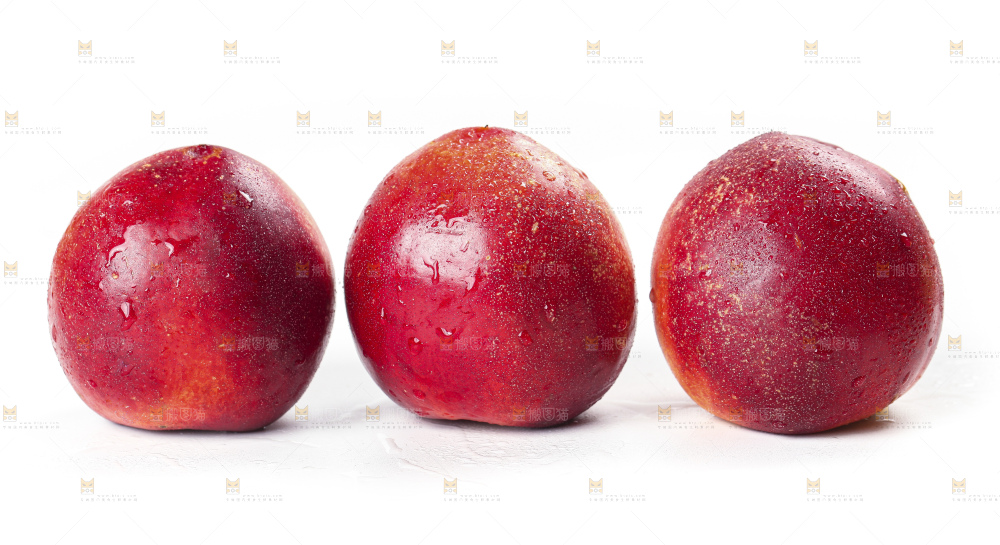 白底上的黄心油桃