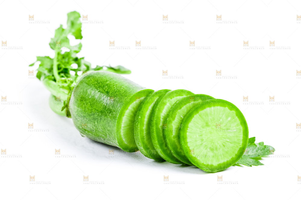 白底上的水果萝卜