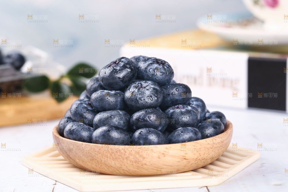 一盘怡颗莓