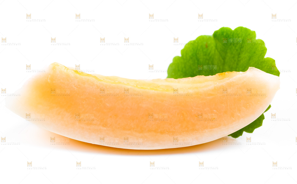 白底上放着东方蜜瓜切块