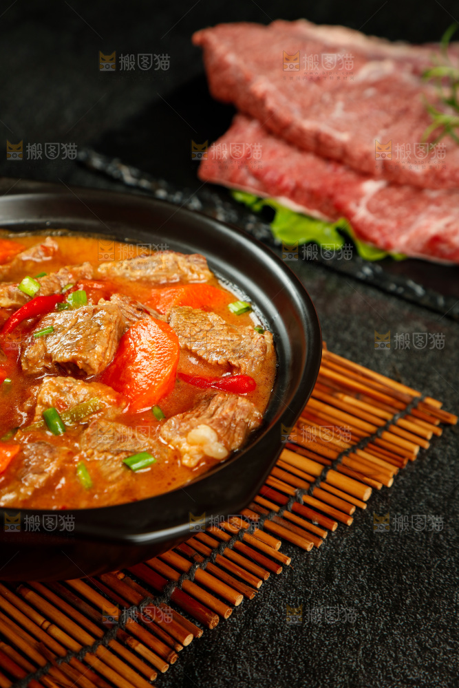 一锅胡萝卜炖牛腩