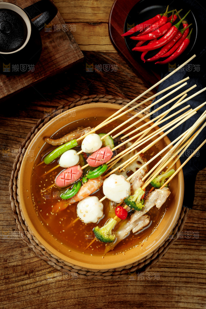 一锅五香钵钵鸡