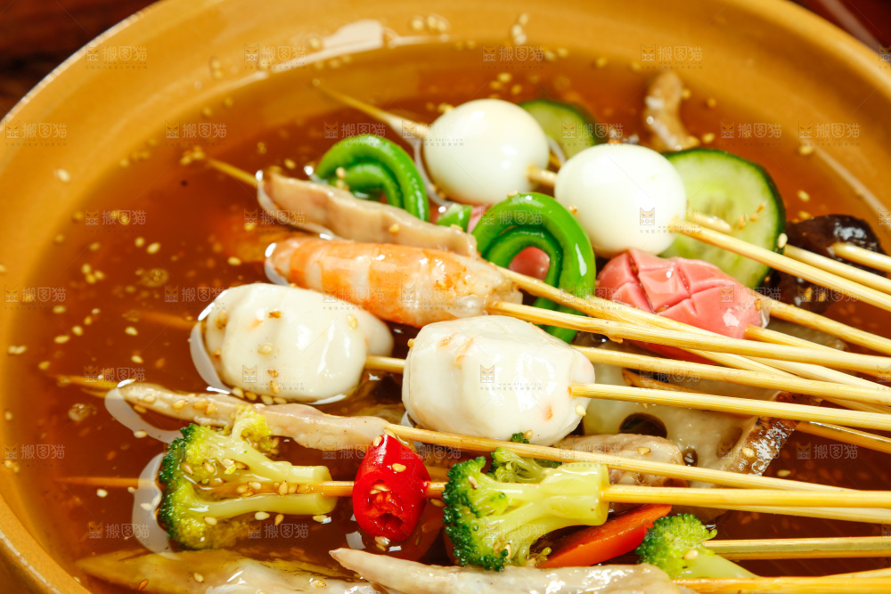 一锅五香钵钵鸡