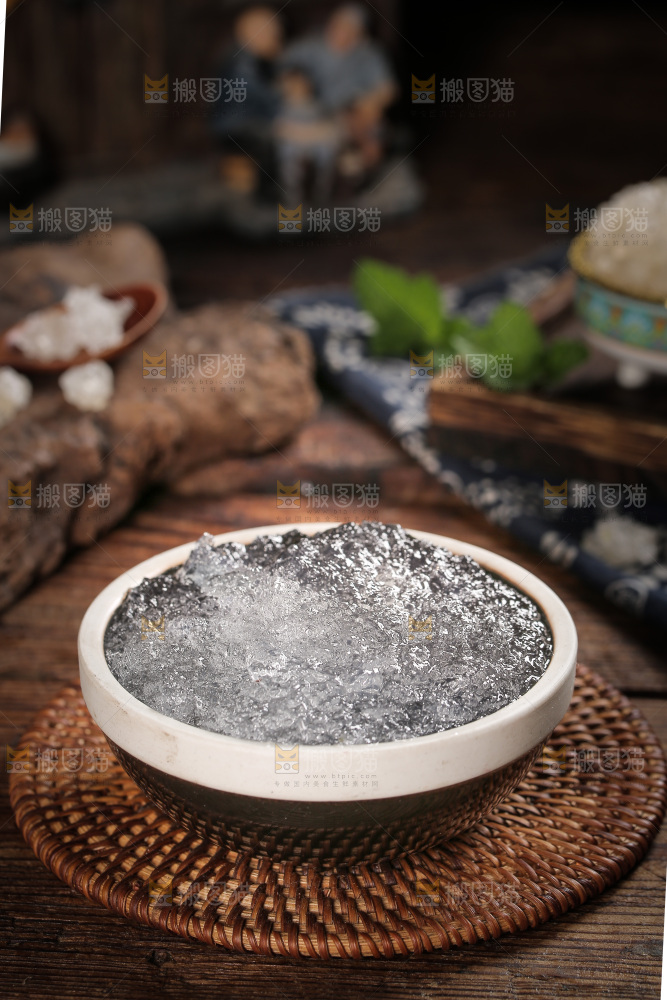 一碗泡发雪燕
