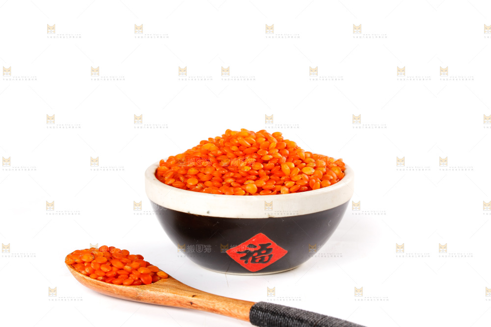 白底上一碗红扁豆