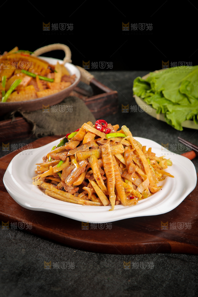 一盘竹笋炒肉